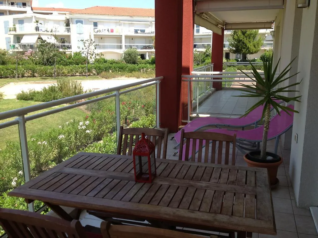 Domaine Juan Flore Apartment France