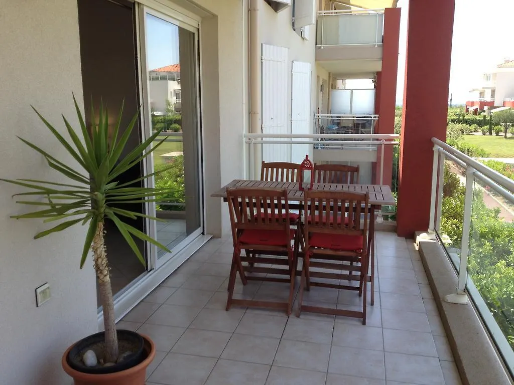 Domaine Juan Flore Apartment